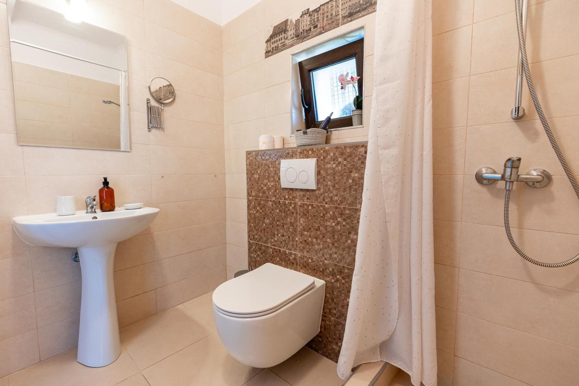 Salt Orchid Apartments 투르다 외부 사진