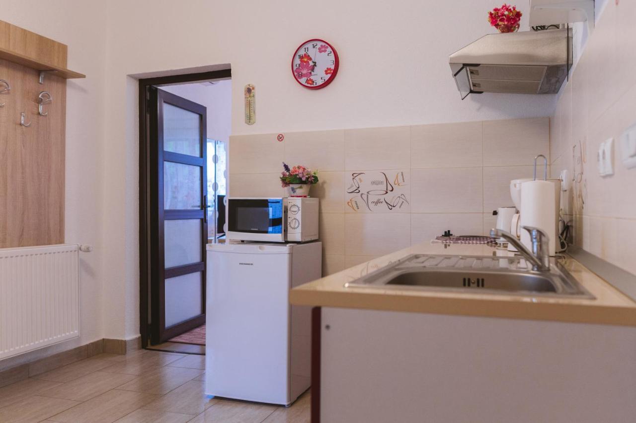 Salt Orchid Apartments 투르다 외부 사진
